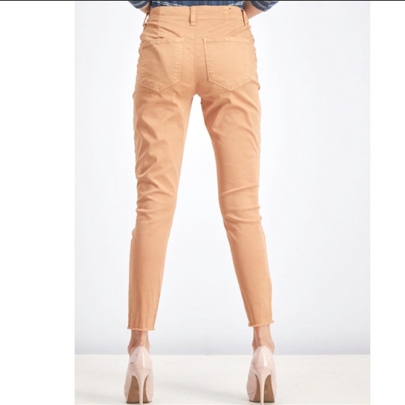 Tinsel Casia Frayed Hem Chino Pant In Navy - Picture 6 of 16